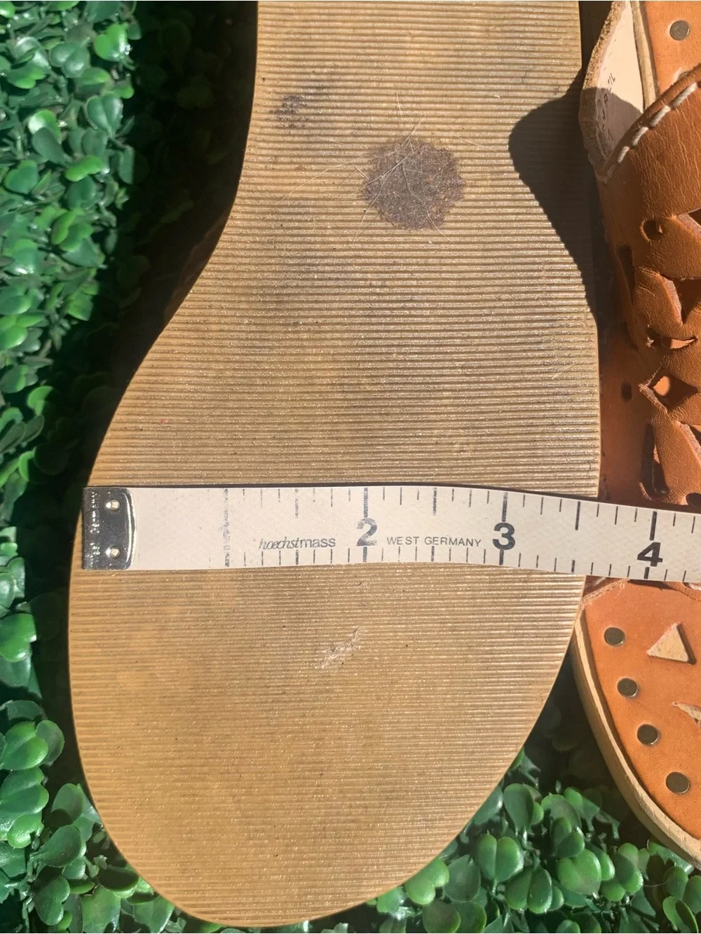 Vintage Two Lips Tan Leather Cut-Outs Design w/ wood carved platform sandal shoe